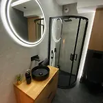 アパート Beautiful Apartment- Free Garage- Wislane Tarasy クラクフ